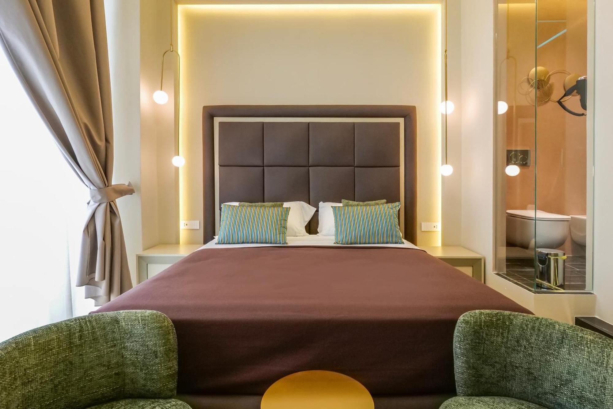 Maison San Carlo Luxury Suites Неаполь Экстерьер фото